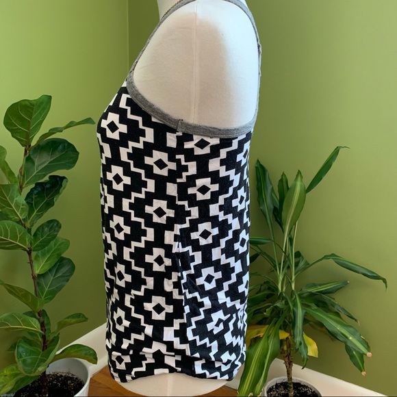 Macbeth Collection Tank xs - Picture 6 of 10